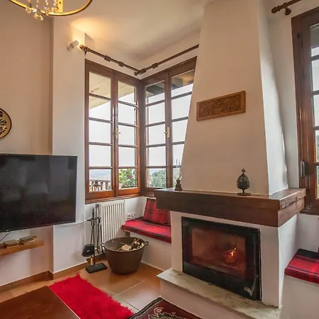 Casa de Férias Alonia Forest House